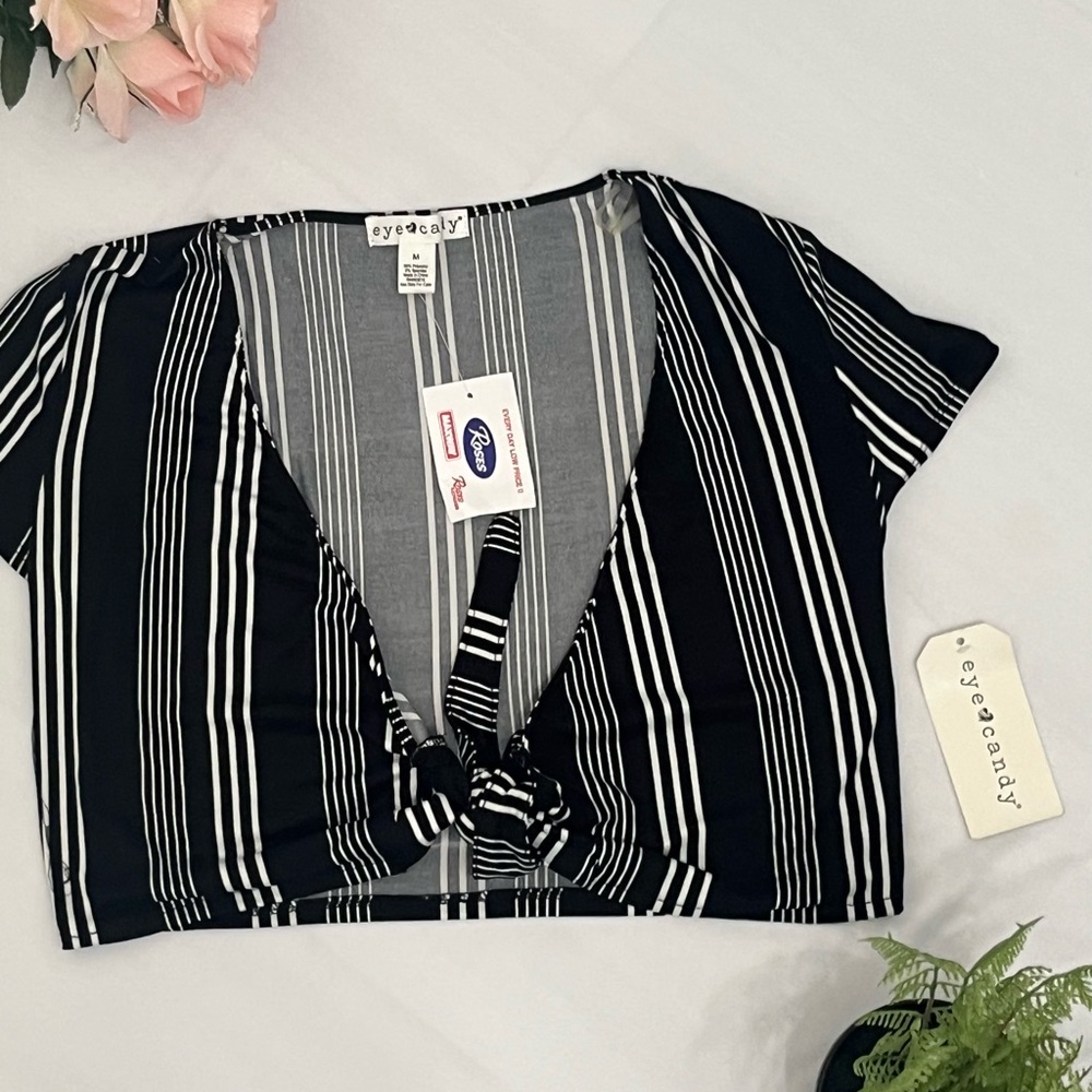 Eye Candy Black and White Tie Front Crop Blouse